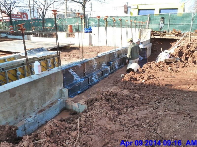Waterproofing foundation walls A-B line 4 Facing West (800x600)
